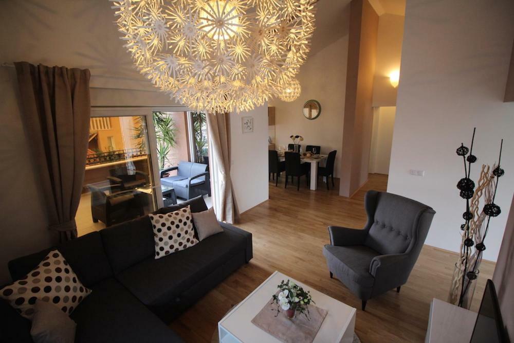 Villa Lux Haus Trogir Exterior foto